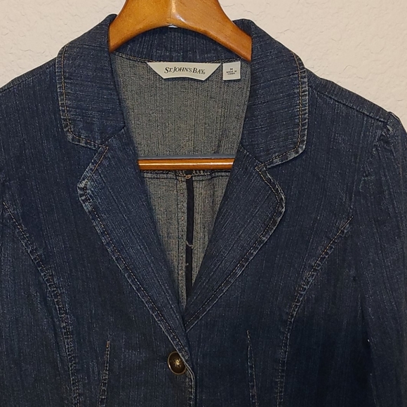 St. John's Bay Jean jacket size Medium - Picture 2 of 7